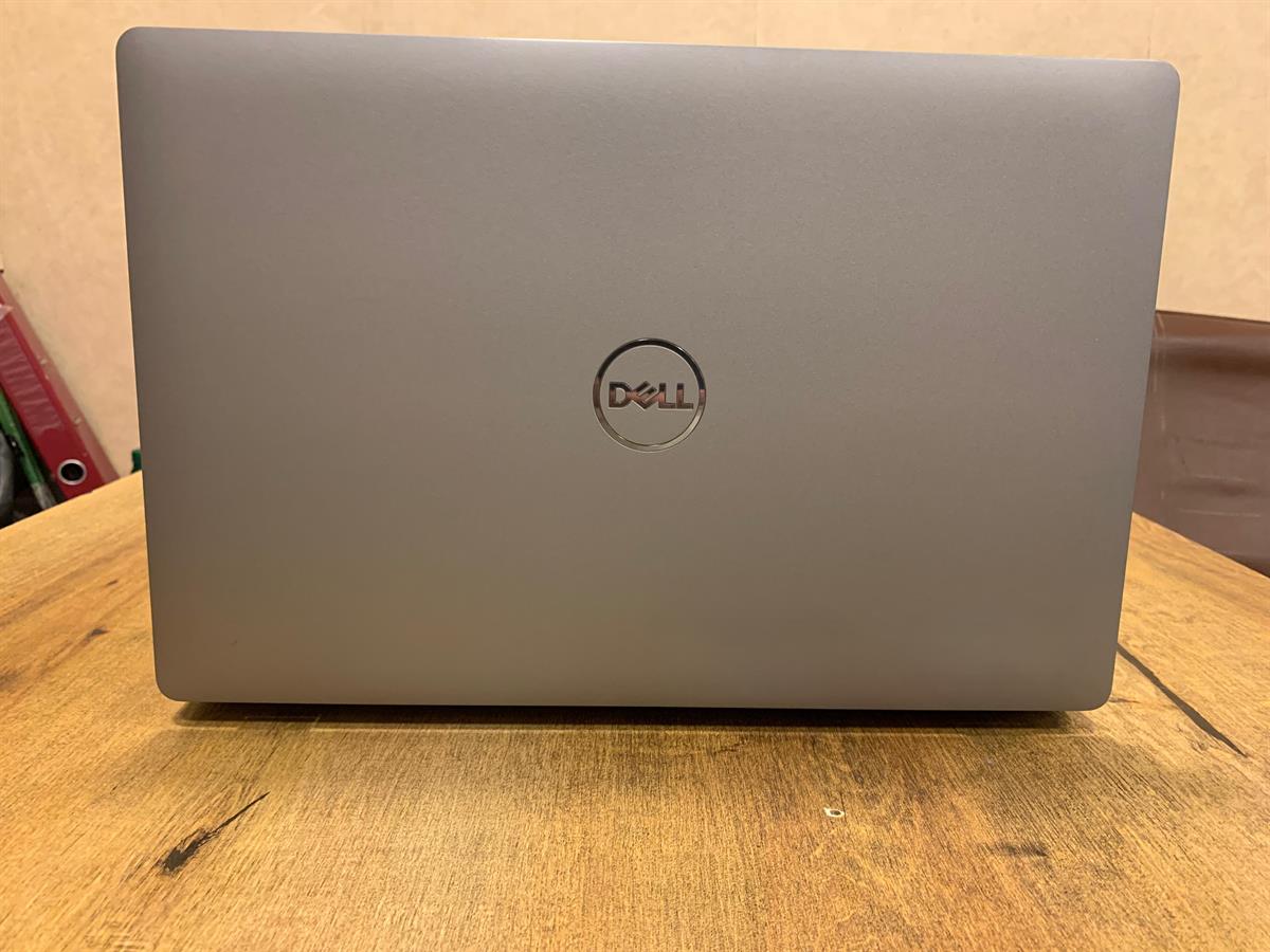 Dell Latitude 5510 Core i5 10th  Generation 8GB Ram 256GB SSD Hard disk,  Camera Charger 15.0” Display – Slightly Used laptop